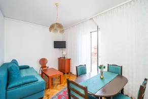 Apartments Peco - Four Bedroom Apartment with Balcony and Sea View - Image 2