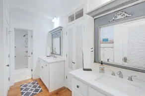 2 Min Walk to the Beach, Pool + Town Square! Rosemary Family Home - Image 4