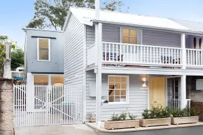 Spacious 3-Bed Family House - Image 5