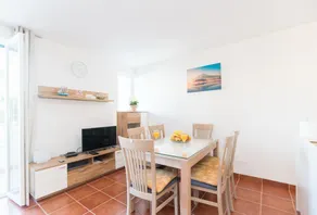 Apartment Budimir - Two Bedroom Apartment with Balcony - Image 3