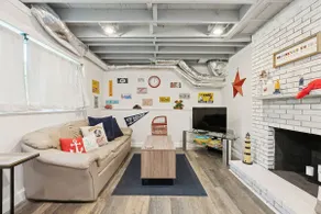 Walk to Dock Square! - Freshly Renovated Charmer! - Image 4