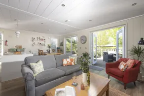 Cedar Lodge, Strawberryfield Park - Image 2