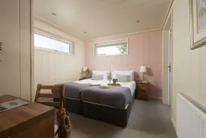 Cedar Lodge, Strawberryfield Park - Image 4