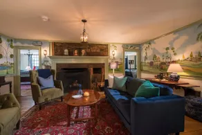 Nautical ”Hallmark” Retreat~ 5 Toasty Fireplaces! - Image 2