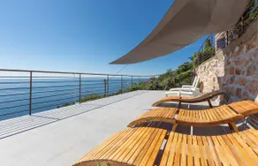 Luxury villa with stunning views in Théoule sur - Image 3