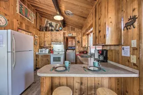 Quiet Retreat w/ Hot Tub - 16 Miles to Ski Apache! - Image 4