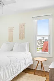 Top Floor Ocean & Lake View Queen Suite - Image 4