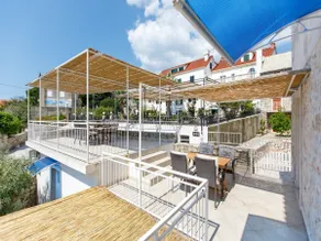 Villa Balarin - Stuga med fem sovrum med terrass och utsikt över staden - Image 5