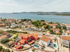 Villa Ancora for 10+2 guests, No.2 with jacuzzi and heated pool - Image 3