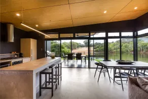 Artisan Gunyulgup Luxe Lakeside Wellness Hideaway - Image 3