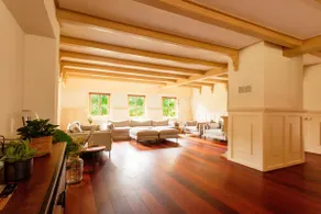 13P 5B Beautiful villa with Pool and Jacuzzi - Image 3