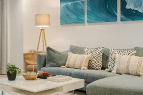 Luxury beach apartment - Image 4