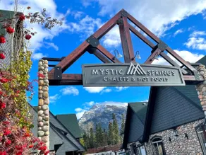 Renovated Chalet at Mystic Springs, Pool, Hot Tub! - Image 2