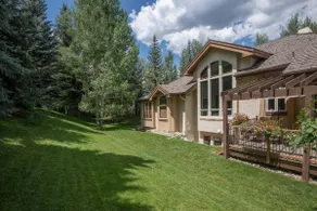 Luxury Arrowhead Home | Game Room | 6 Masters | Shuttle | 1 Mi to Ski Lift - Image 5