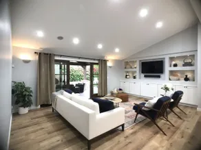 Fabulous Beach Home! Walk to Beach-Guest Favorite! - Image 2