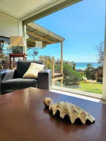 Stunning Settlers Homestead with Ocean Views - Image 2