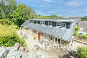 The Old Coach House Salcombe - Image 2