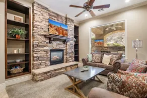 B6 l Hillside Hideaway, Indoor and Outdoor Fireplace, Sleeps 8 - Image 5
