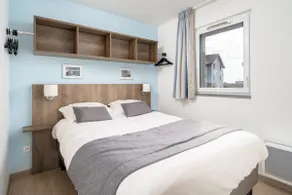 Suite for 4 people - Image 3
