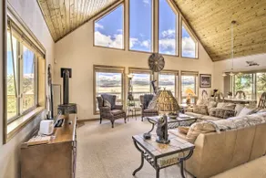 Quiet Fairplay Cabin w/ Rocky Mountain Views! - Image 4