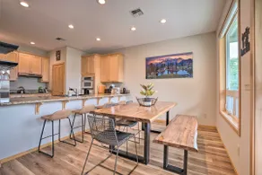Lake Chelan Home in Private Community w/ Lake View - Image 4