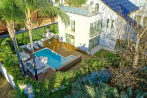 2244 Luxury Modern Villa with Heated Pool in Puerto Banus - Image 5