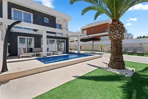 Casa Bos Dolphin Pool Jacuzzi 6p - Image 5