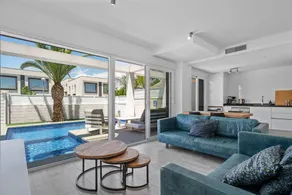 Casa Bos Dolphin Pool Jacuzzi 6p - Image 3