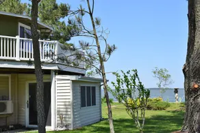 Edgewater-Water's Edge on Oyster Bay - Image 5