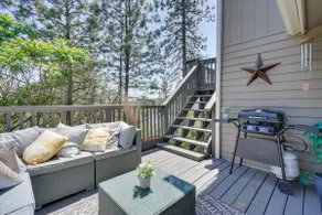 The Overlook Gem: Stunning Views & Serenity Awaits - Image 4