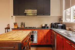 Pet-Friendly Cottage with Breathtaking Views - Image 5