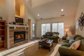 Still Lake Haven: Gated Community | Echota Amenities - Walk to Year-Round Indoor Pool! - Image 2
