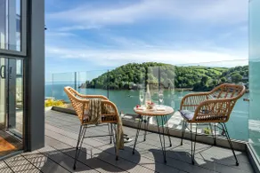Casa totalmente equipada con jardín y barbacoa | Vistas al río - Image 2