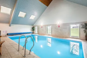 Pippinwell - with shared heated pool & games room - Image 3