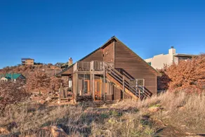 Updated Cabin w/ 360-Degree Mtn View: 1 Mi to Lake - Image 3