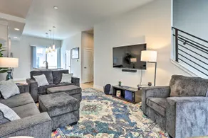 Trendy Denver Townhome - Walk to Mile High Stadium - Image 5