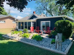 Steps to Point Pelee | Waterfront 3BR w/ Fire Pit - Image 2