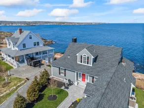 Nubble Cottage- York Beach Oceanfront w/ Amazing Views - Image 2