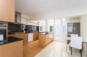 Seafront Apt Acuario by JS Villas - Image 4