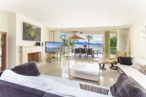 Seafront Apt Acuario by JS Villas - Image 2