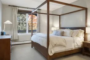 Luksuslejlighed 3BR / 2bth med skøjteløb, opvarmet pool, gå til lift & landsby - Image 3