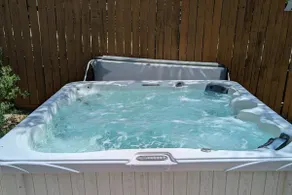 Lake front, 2 Masters, Pool, Hot Tub, BBQ, Bocce - Image 5