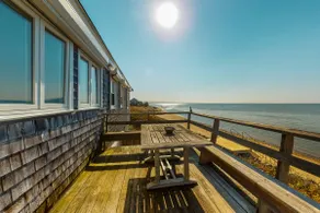 Dog-Friendly Oceanfront Oasis with Stunning Views - Image 3