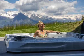 Luxury Alps Chalet YOLO - Image 4