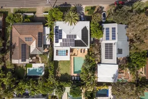 20 Ray Street Sunshine Beach - Image 2