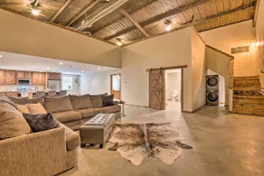 Secluded Home w/ Gas Grill, 3 Mi to Boating! - Image 5