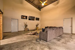 Secluded Home w/ Gas Grill, 3 Mi to Boating! - Image 4