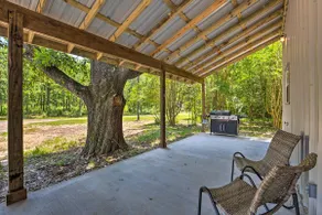 Secluded Home w/ Gas Grill, 3 Mi to Boating! - Image 2