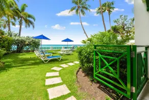 Stunning Beachfront Condo with Pool & Sun Lawn - Image 4
