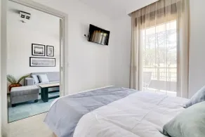 New standard suite for 4 people with double bed a - Image 4